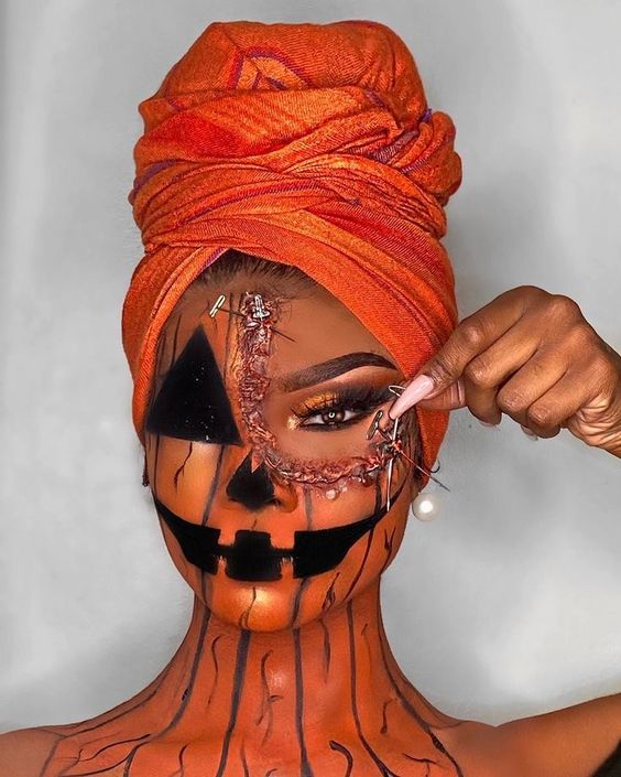 Halloween: Last Minute Spooky and Easy Looks!